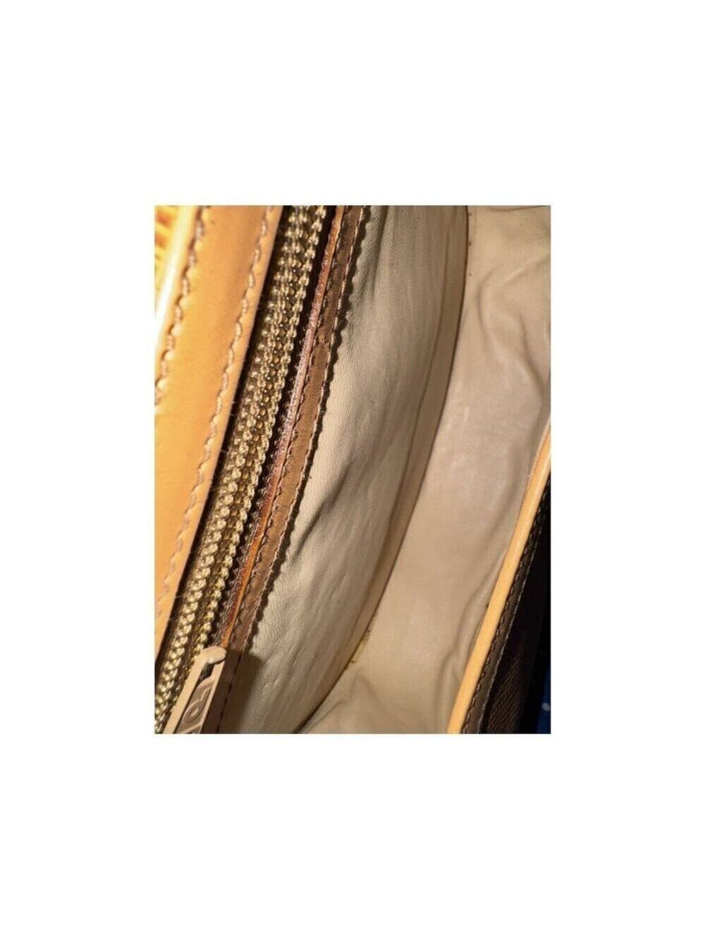 Hunting World Leather Crossbody Bag-Tan - Picture 10 of 13